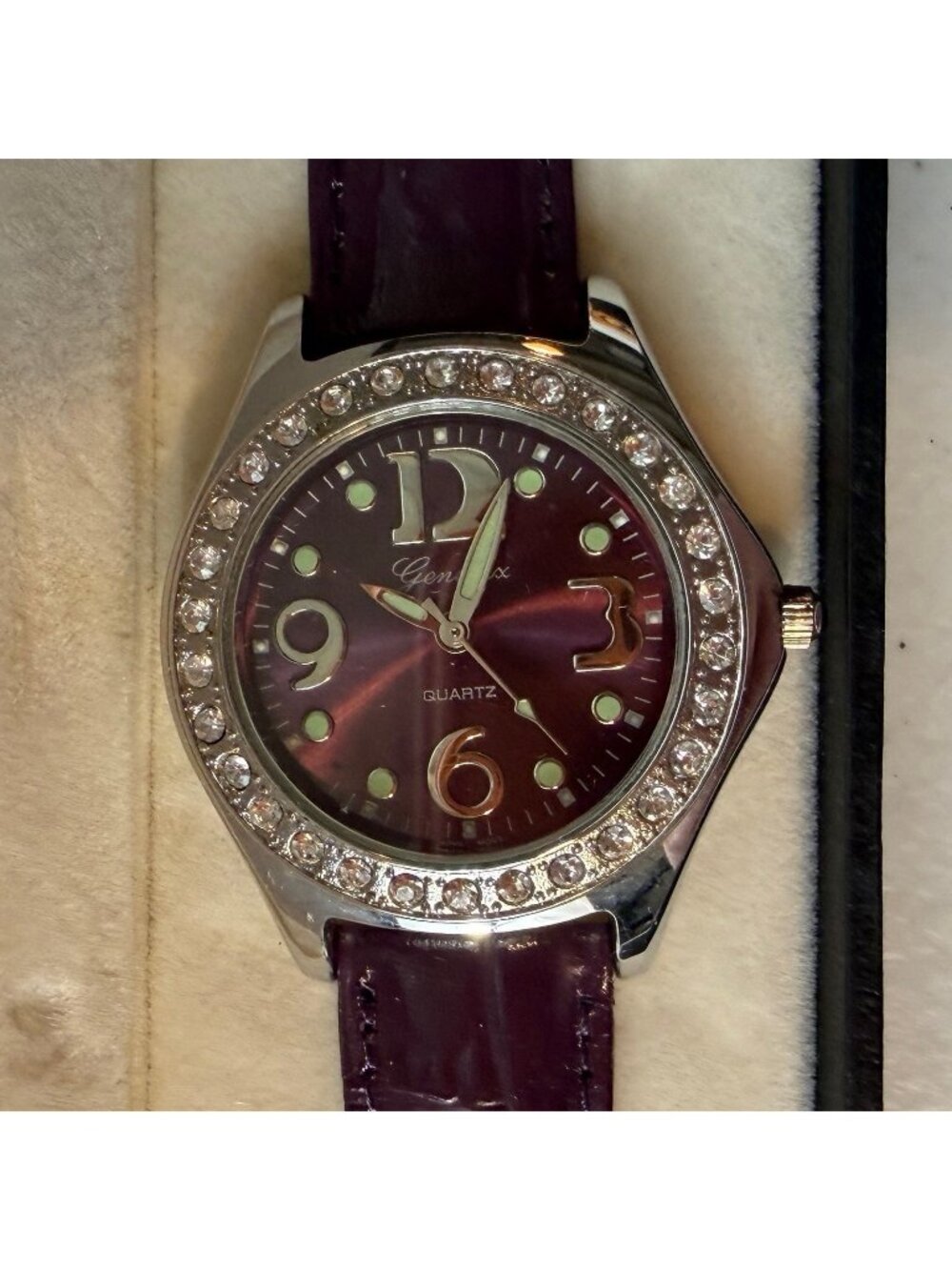 Genevex Womens Rhinestones 34mm Quartz Watch Silver Purple dial Band Collectible